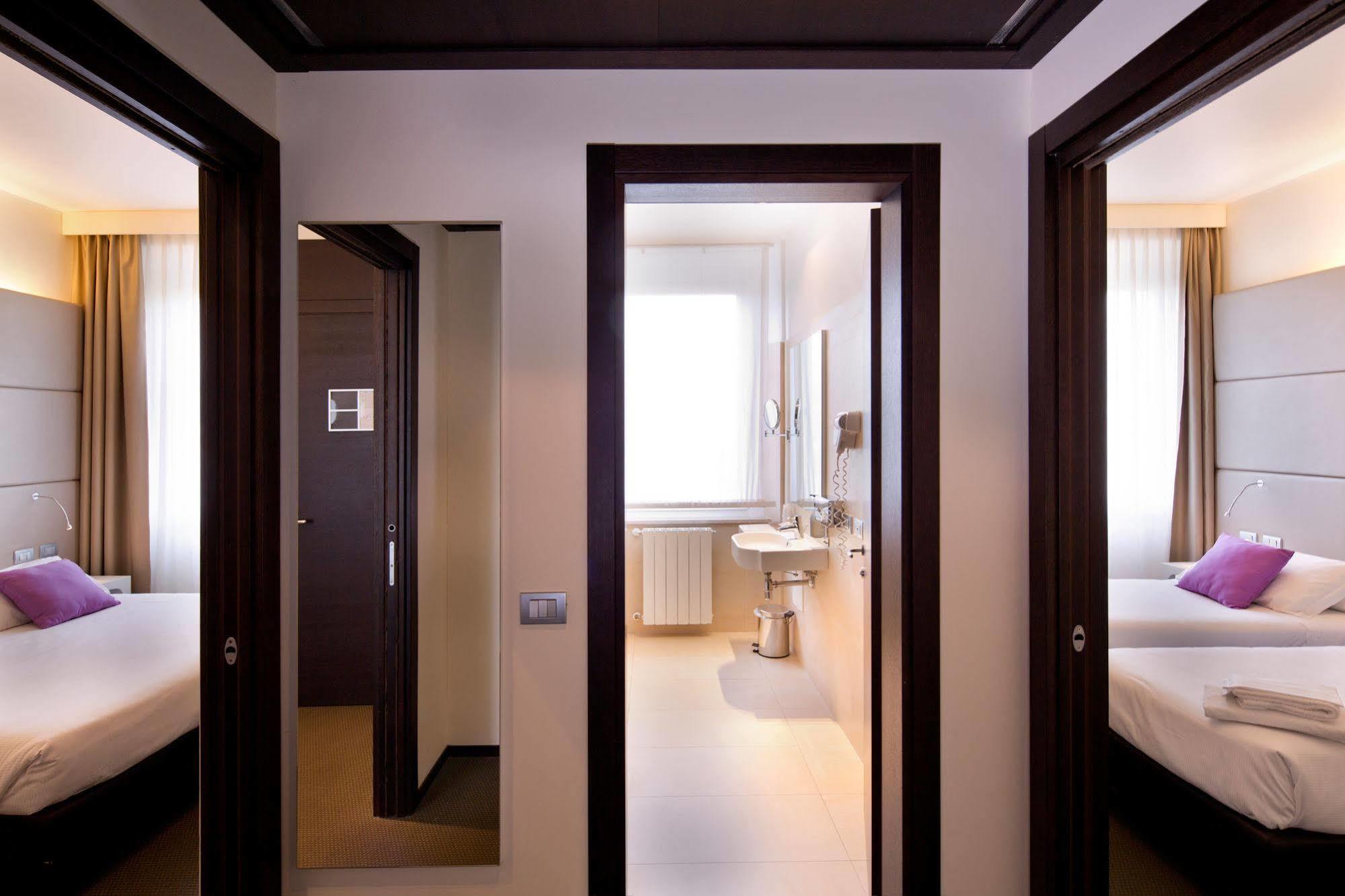 Th Assisi - Hotel Cenacolo Exteriör bild